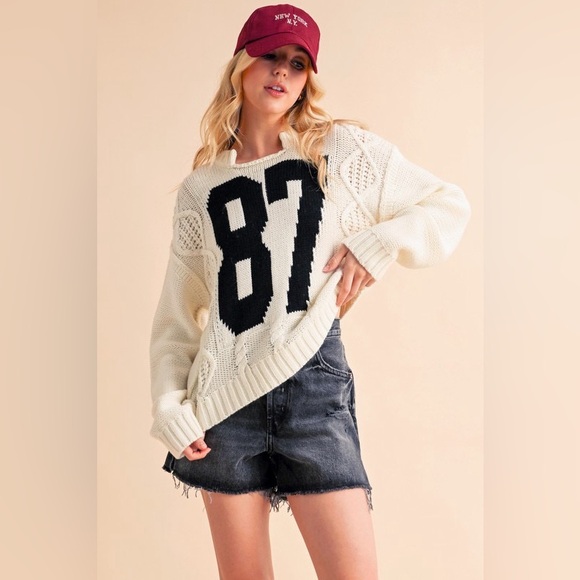 Aemi+Co Contrast Number Cable Knit Drop Shoulder Sweater 10010096629 - Picture 4 of 7